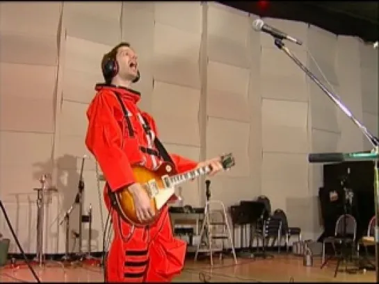 Paul Gilbert-Space Ship Live