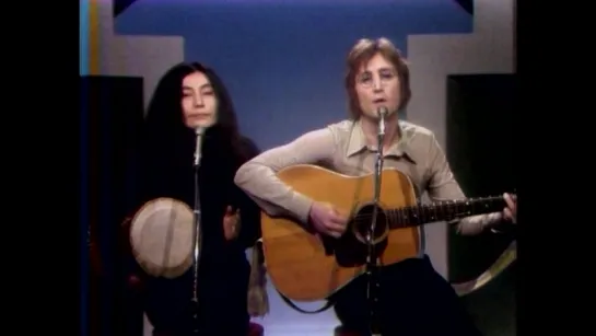 John Lennon & Yoko Ono – The Luck Of The Irish (18.02.1972) Mike Douglas Show (Restored)