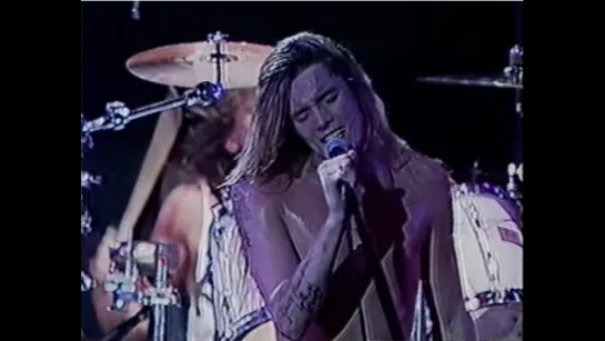 Skid Row - 18 And Life - Live In Rio de Janeiro, Brazil - 1992