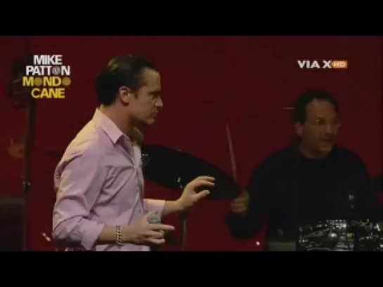 Mike Patton - Ore D'amore. Teatro Caupolican, Chile. 21.09.2011