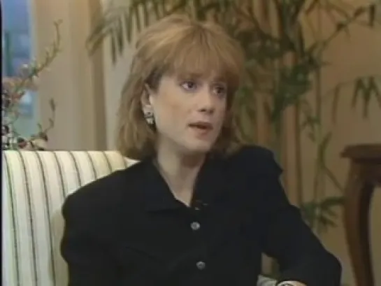 Holly Hunter Interviewed by Bobbie Wygant for 'Always', 1989