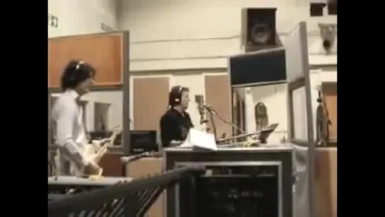 Paul McCartney and Dave Stewart. Whole Life Rehearsal