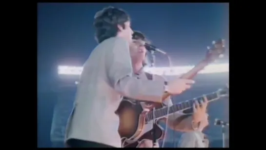 The Beatles – Twist & Shout (2/13) Live At Shea Stadium (15.008.1965) Complete Performance