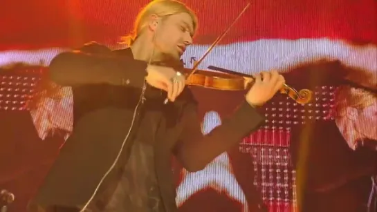 David Garrett - "He's a pirate" (Сoncert at "TUI Arena" Hannover 18.04.2012)