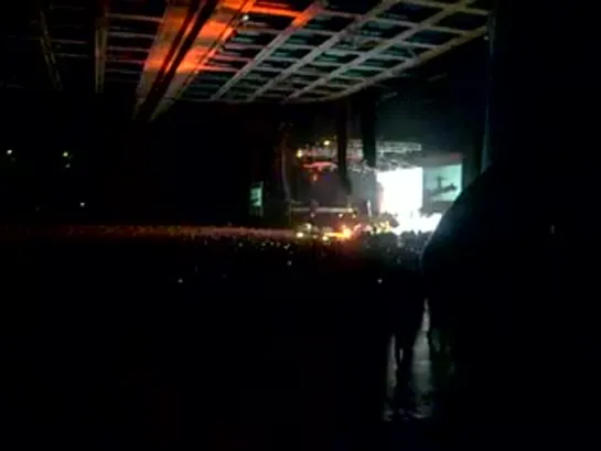 Depeche Mode - Personal Jesus 6/2/10