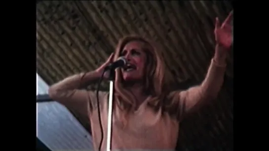 Dalida ♫ Salma Ya Salama ♪ Live ♪ 24/05/1979 à Cravant les Coteaux