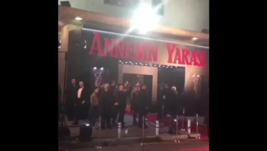 Annemin Yarasi премьера