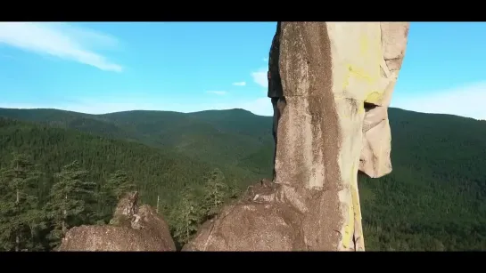 Планета тайга. Амурские столбы. Белый столб.