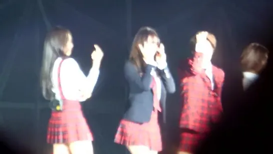 Rum Pum Pum Pum at SM Town in Shanghai (141018)