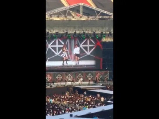 SeoHyun&Amber - Problem at SMTown Live World Tour in Seoul (140815)