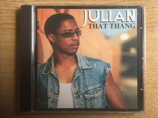 Julian Feat Dionne Daniels  -  Make Up Your Mind