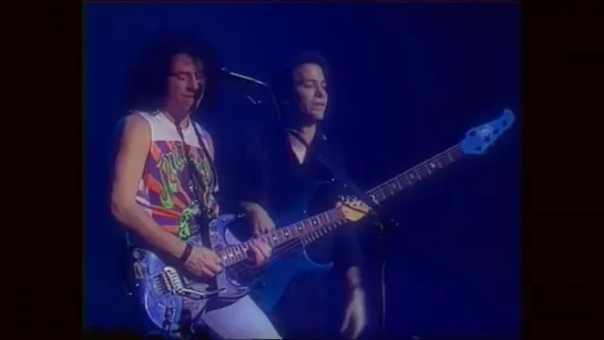 TOTO - Live In Paris 1990