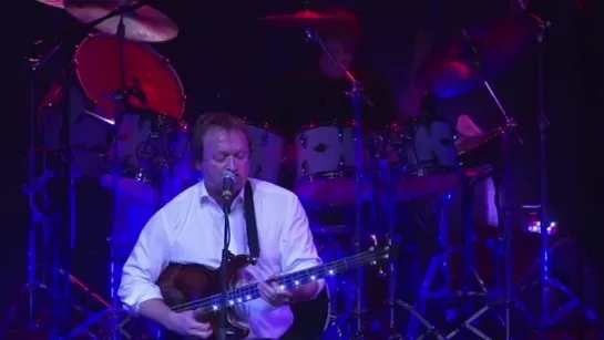 Level 42 - Heaven In My Hands (Live in Holland 2009) OFFICIAL