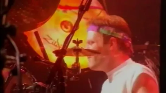 Level 42 - Hot Water - Live