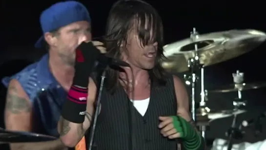 Red Hot Chili Peppers - 2006-08-06 Lollapalooza, Grant Park, Chicago, IL [1080p]