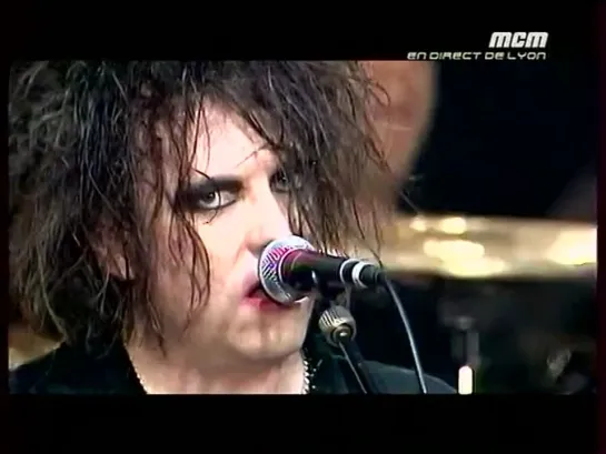 The Cure 2004-11-19 Europe 2 Live Halle Tony Garnier Lyon France