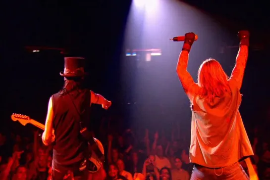 Motley Crue (live)