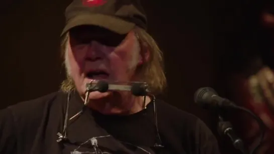 Neil Young - 2017-12-01 Coronation Hall, Omemee, Ontario, Canada [720p]