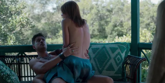 Bianca Saul Nude, Elsa Pataky Sexy - Tidelands s01e03 (2018) HD 1080p / Бьянка Сол, Эльза Патаки - Страна приливов