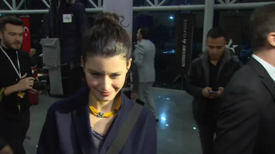 Beren Saat Atiye dizi sevisme sahnesi ile ilgili ilk defa konustu