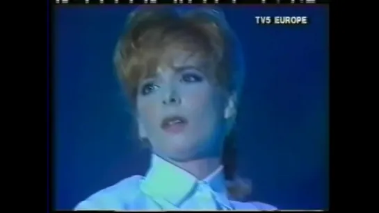 Mylene Farmer - "A Quoi Je Sers..." - TV - "Sacree-Soiree" - "TF1" - 06.09.1989