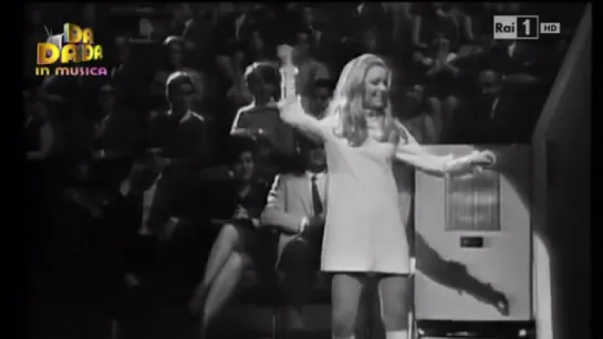 Patty Pravo ♫ La bambola (Original Version)