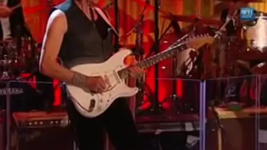 Buddy Guy & Jeff Beck - Let Me Love You