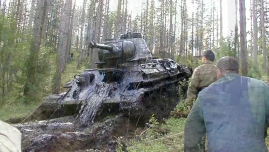 В Эстонии мальчик нашел танк спрятанный в озере еще во время второй мировой!