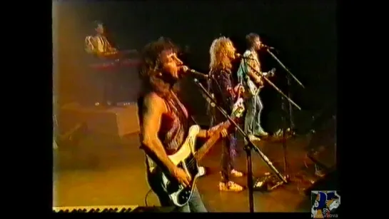 02. Smokie. Lay Back In The Arms Of Someone (Live In Trondheim Norway, 1992)