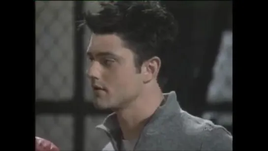 GH Nikolas and Emily Part 114 10-02-03 (1)