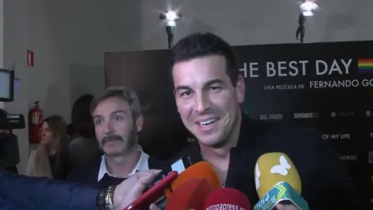 Mario Casas «Blanca Suárez es maravillosa»  Марио Касас: «Бланка Суарес-это чудо»