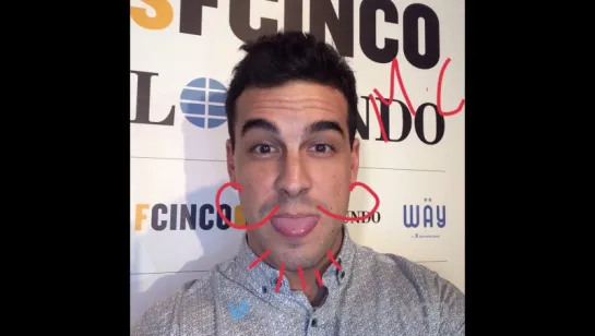 @mario_casas_ recibe el #PremioFCinco Joven Influyente de cine! Enhorabuena Mario httpst.coTBWu37H0tR»