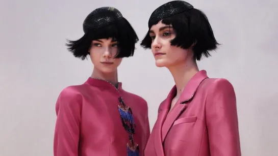 Giorgio Armani Privé Spring Summer 2020 Haute Couture Fashion Show – Backstage V