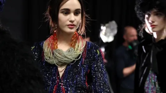 Giorgio Armani Fall Winter 2018-19 Womenswear Fashion Show Backstage