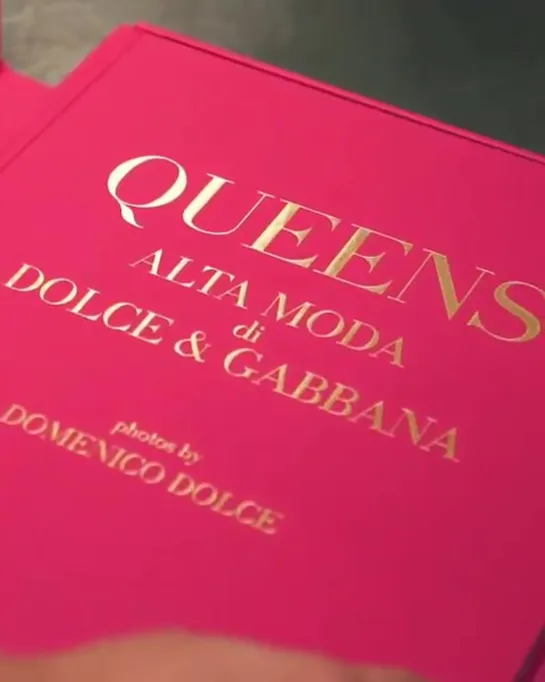 Voguebrasil -  Boutique in São Paulo -  Dolce&Gabbana - DGQueensAltaModa