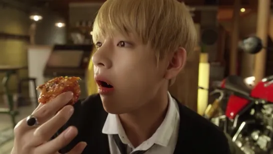 `CF` BTS X BBQ Chicken (V solo ver.)