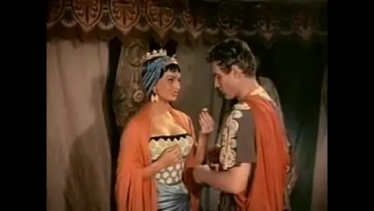 1954 Две ночи с Клеопатрой / Two nights with Cleopatra / Due notti con Cleopatra. Режиссёр: Марио Маттоли.