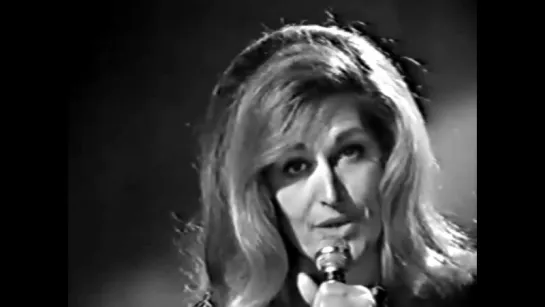 Dalida ♫ Gigi Lamoroso ( live ) en Italie ♪ 1975