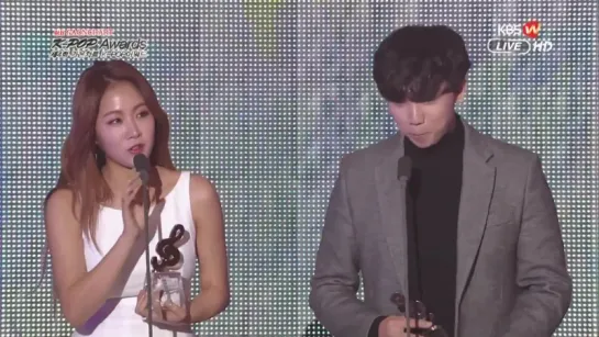 [SHOW:CUT] 150128 Soyou X Junggigo: Long Running Music @ 4th Gaon Chart Kpop Awards