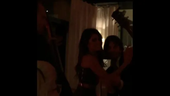 Ian & Nikki  dancing 😂😘💕 so cute!