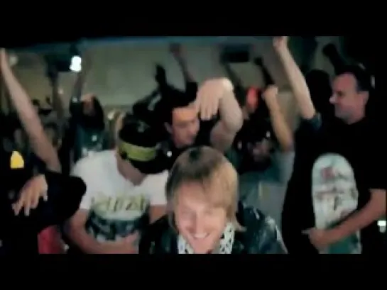 David Guetta, Chris Willis feat Fergie & LMFAO - Gettin' Over You