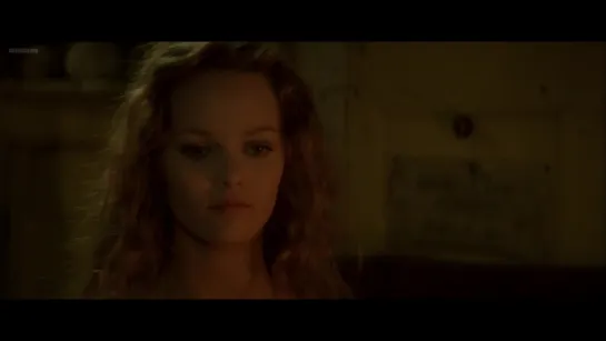 Ванесса Паради (Vanessa Paradis) голая в фильме «Элиза» (1994)