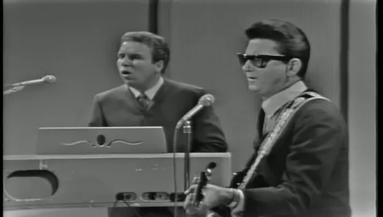 Roy Orbison – Oh, Pretty Woman – Rockn Roll Forever Ed Sullivans Greatest Hits