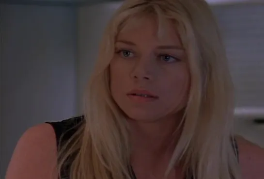 La.Femme.Nikita.S01E18.Missing.HR.DVDRip.HQ.Edition.x264-N-(Rus.Eng)