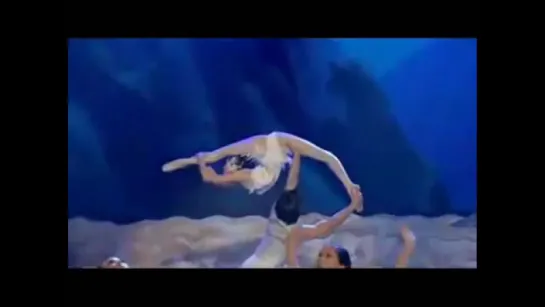 Great Chinese State Circus - Swan Lake