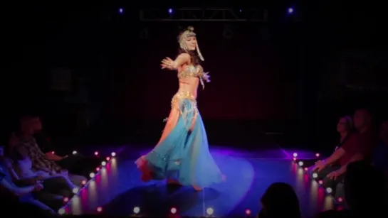 Vintage Belly Dance by Alia - Queen of the Nile - Ruby Revue