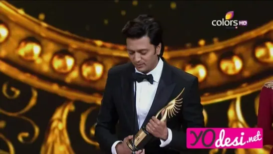 IIFA 2015 - Ритеш Дешмукх ( за роль второго плана) фильм "Один Злодей"