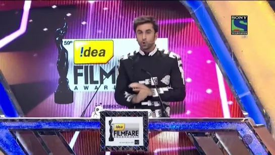 Ранбир Капур - Filmfare Awards 2014 (пародия на героев - из фильма ЧЭ и Рам-Лила)