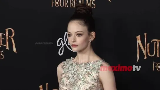 Mackenzie Foy The Nutcracker and the Four Realms World Premiere