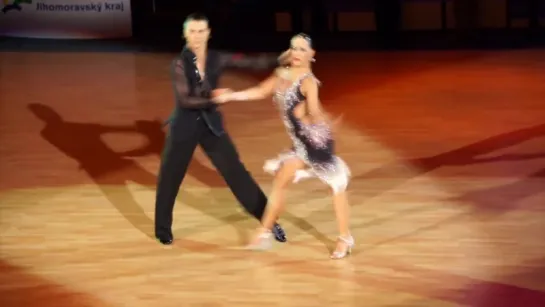 Andrey Gusev & Vera Bondareva  - Chacha